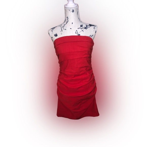 NWT Anthropologie Strapless Red Mini Dress – Size Medium - Picture 2 of 6
